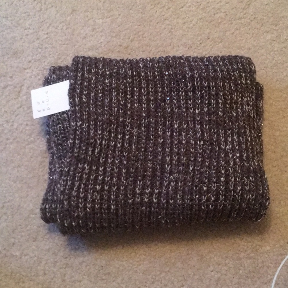 NWT Brown Sequin Scarf!